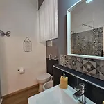 Xii Gennaio 3 Appartement *